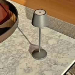 9 Lampes de table EMILY Gris + base de chargement