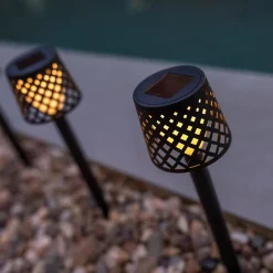 4 piques solaire LED intégrée Gretita noir 2lm 0,015W IP44 blanc chaud New Garden