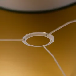 Abat-jour en velours vert 35/35/20 avec intérieur doré