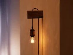 Ampoule connectée dimmable Bluetooth Philips Hue IP20 A60 E27 550lm 7W blanc chaud