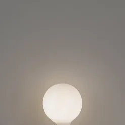 Ampoule LED E27 dimmable G95 mate 4W 430lm 2200-4000K