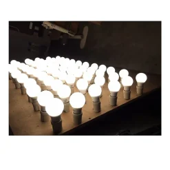 Ampoule LED E27 20W 220V A80 (Pack de 50) - Blanc Neutre 4000K - 5500K - SILAMP