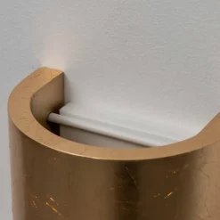 Applique cylindrique en plâtre et feuille dorée - Aries