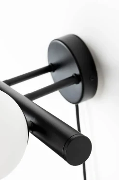 Applique design noir mat 3 boules de verre - Boite à design