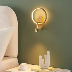 Applique dorée double lumière avec liseuse centrée - Lona