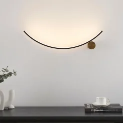 Applique LED demi cercle noir support laiton - Curva