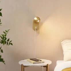 Applique LED dorée chic au style raffiné - Yvan