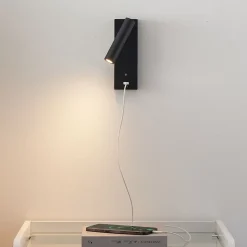 Applique LED liseuse noire avec port USB dimmable - Tofino