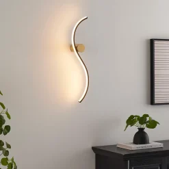 Applique LED longue vague noire et support laiton - Curva