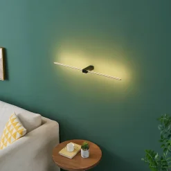 Applique LED minimaliste socle noir et tige laiton 80 cm - Edeline