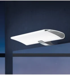 Applique LED pour miroir de salle de bain - Lumière blanche froide (5700K) - 30cm - Modèle Leo