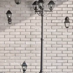 Applique murale à détection Varennes E27 60W IP44 GoodHome noir