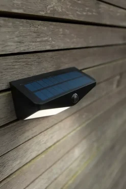 Applique murale d'extérieur avec capteur LED solaire Wings noir IP54 3,7W 500lm Lutec