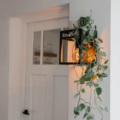 Applique murale industrielle noire avec étagère - Cage Rack