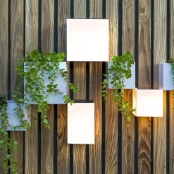 Applique murale LED solaire Wally IP65 blanc l.18 x L.18 cm