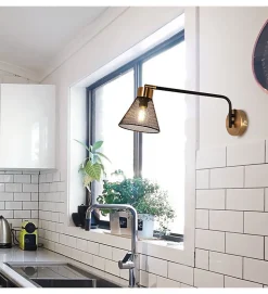 Applique murale moderne Garvin métal noir et laitonnée compatible LED