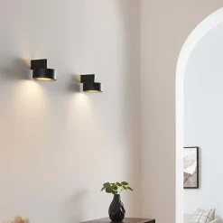 Applique murale noire en métal avec tête ronde LED - Prins