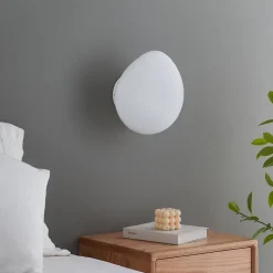 Applique murale ou petit plafonnier blanc verre opalin - Veglia