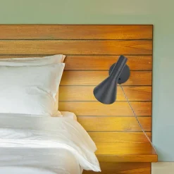 Applique Murale Pivotante avec Câble Prise et Interrupteur Oslo - Design Contemporain et Élégant E27 Métal Gris