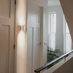 Applique murale ronde design blanche - Sabbir