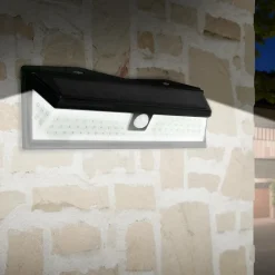 Applique murale solaire avec détecteur de mouvements - 600 lumens