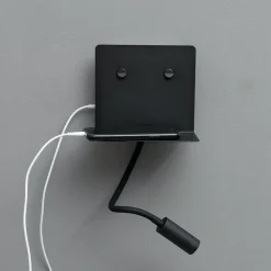 Applique noire à LED avec chargeur USB et lampe de lecture - Viola