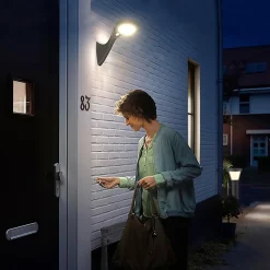 Applique Solaire Murale avec Détecteur de Mouvement - Éclairage Jardin Terrasse Façade - Facile à Installer - Groupe DDC