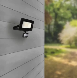 Arlux Lighting Projecteur Mural KREON 10W 850lm - Detecteur de Mouvement - Noir