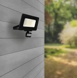 Arlux Lighting Projecteur Mural KREON 20W 1700lm - Detecteur de Mouvement - Noir