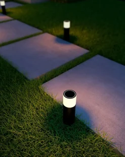 Borne LED extérieur connectée Smart dimmable IP54 RGBW 380lm