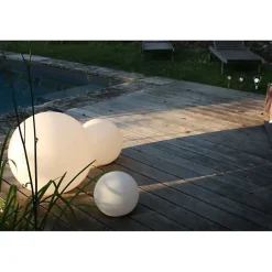 Boule solaire AUCUNE Luna Medium 28 cm 75 lumens 16 couleurs télécommande