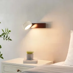 Eclairage mural LED en bois et pierre orientable - Fiorenzo
