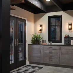 Elstead Imahn - Applique murale d'intérieur à 1 lumière, noir, laiton naturel, E27