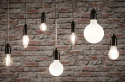 Filament 230 V Ampoule LED E27 5x806lm 5x7W 2700K Dépoli