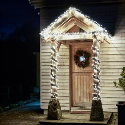 Guirlande lumineuse LED intérieure et extérieure blanc froid câble vert 8 fonctions 37,5 m