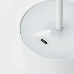 HELIO Lampe à poser blanc métal/plastique -LED intégrée 2W - ampoule incluse