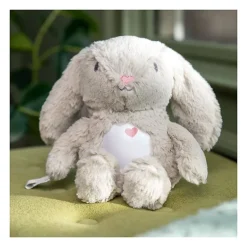 INGENUITY Veilleuse bébé, Doudou lapin, peluche Sylvie, réponds au pleurs de bébé, musicale, lumineuse, bruits blanc, et at