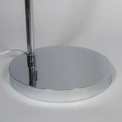 Lampadaire arc moderne chromé réglable sans abat-jour