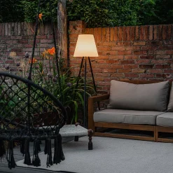 Lampadaire d'extérieur moderne noir IP44 avec LED solaire - Virginia