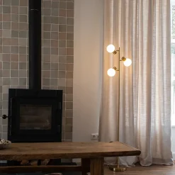 Lampadaire doré avec verre opale 3 lumières orientables - Anouk