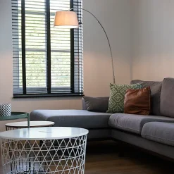 Lampadaire moderne en acier avec abat-jour en tissu blanc - Arc Basic