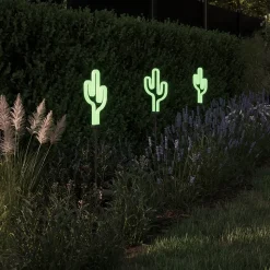 Lampe à piquer extérieur LED à énergie solaire IP44 0.3 W H.88,5 x l.13cm blanc et noir