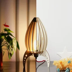 Lampe à poser enfant fusée en bois H.38cm E27 6W Atelier loupiote