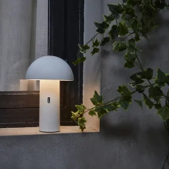 Lampe à poser sans fil nomade à tête orientable blanche H 28cm. intérieur / extérieur