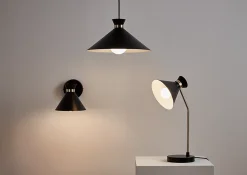 Lampe de table Apennin GoodHome E27 noir mat