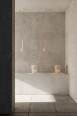 Lampe de table en plâtre beige E27