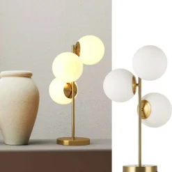 Lampe de Table KAVALA avec Trois Boules de Cristal Blanc 15cm, Structure en Métal Doré 3E27 Design Élégant et Fonction