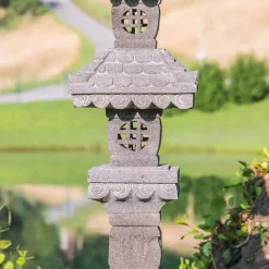 Lampe jardin japonais pierre de lave 1.50 m