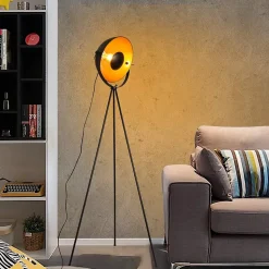 Lampe sur pied vintage avec trépied Bremen  Style industriel nordique avec abat-jour métallique doré et noir