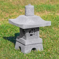 Lanterne de jardin japonais en pierre de lave 55cm